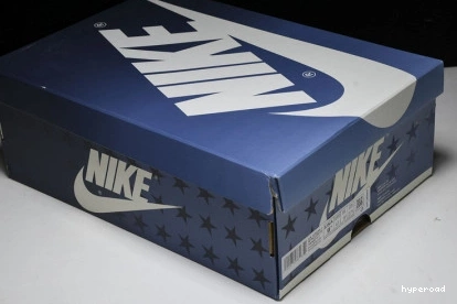 Hyperoad Jordan Low Air Room Trophy 1 OG x 1112